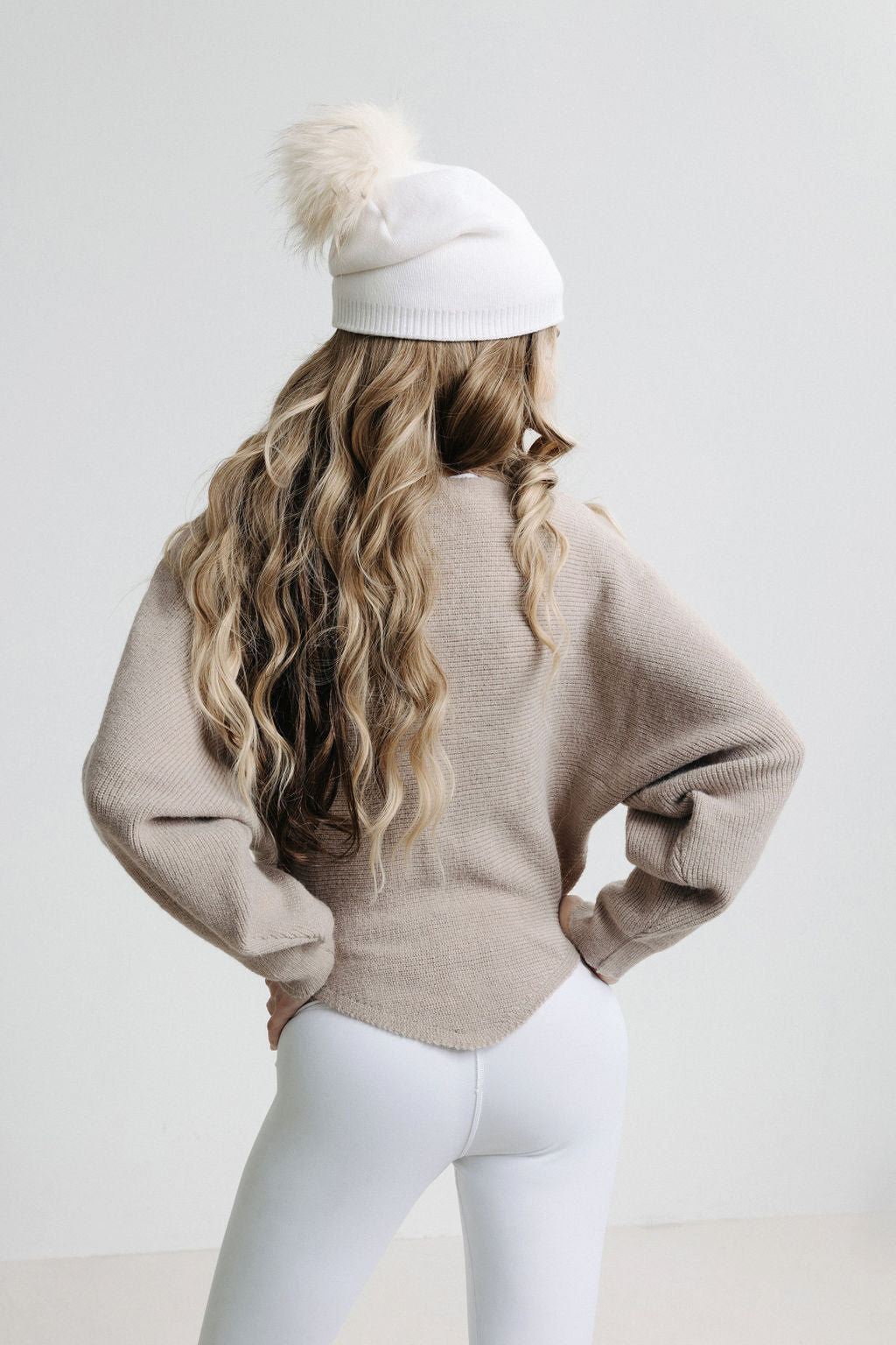 Portillo Crop Sweater Mocha